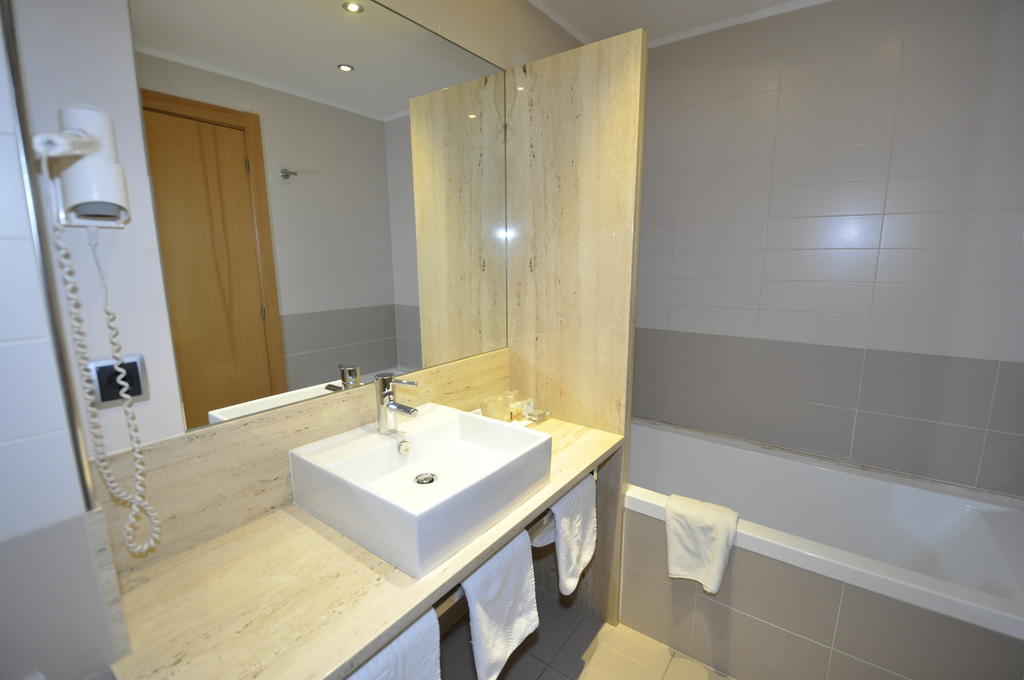 Palau De Girona 4*